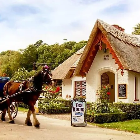 Ferienhaus Kinvara House