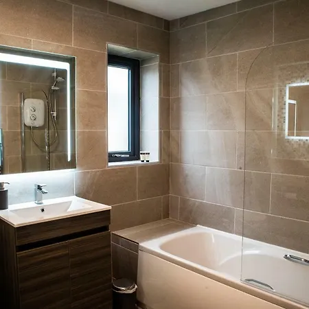 Kinvara House * Killarney